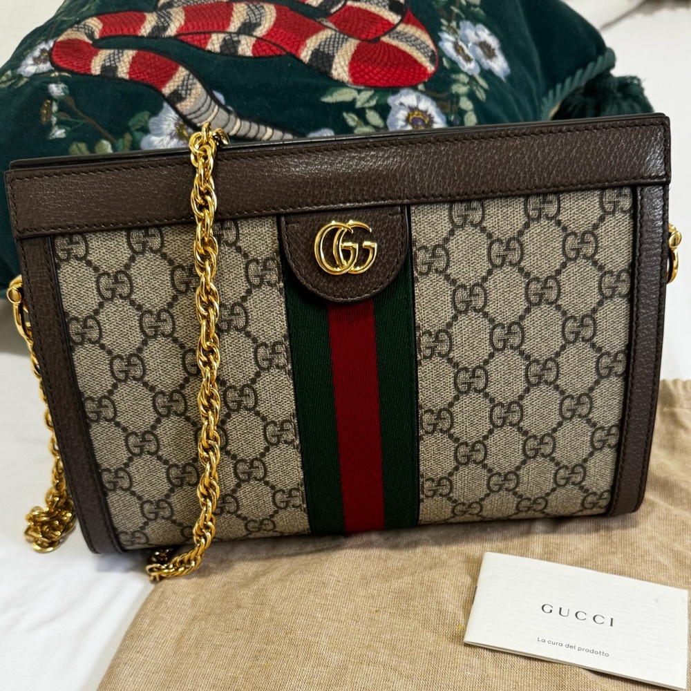 Gucci GG Supreme Canvas Shoulder Bag with Brown Leather and Red/Green Web